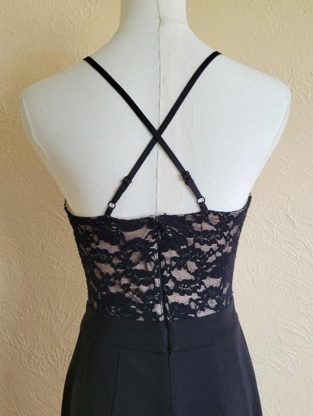 Express | 2018 Petite Black Lace Dressy Jumpsuit - Picture 8 of 11